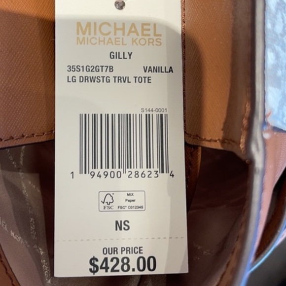 MICHAEL KORS GILLY LARGE DRAWSTRING SHOULDER TOTE VANILLA SIGNATURE COLOR NWT - Picture 8 of 13